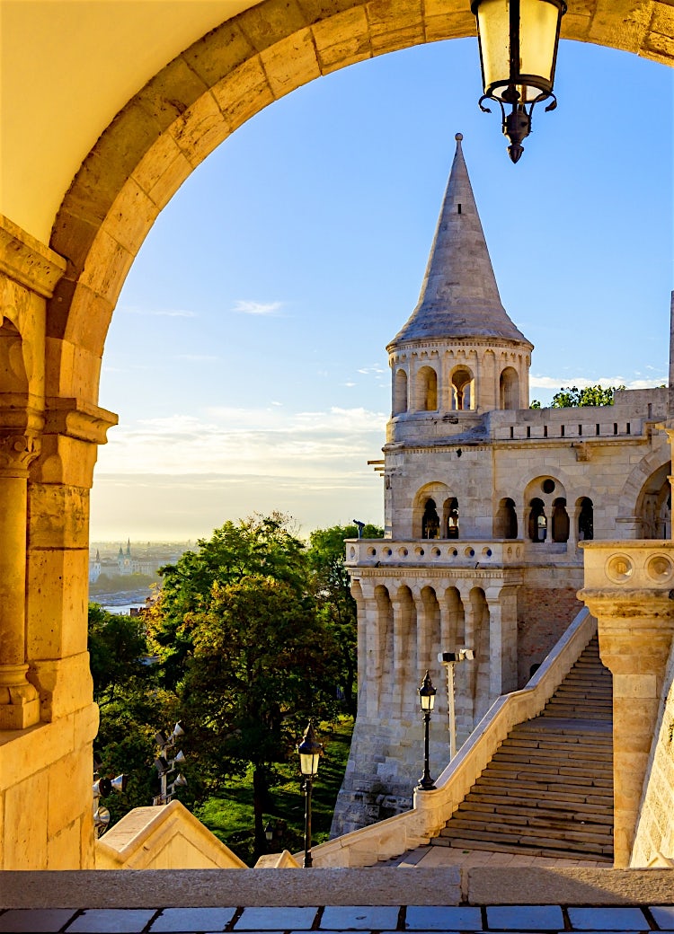 Fisherman’s Bastion, Budapest, Hungary, with neo-Romanesque arches, stone towers, and panoramic city views.